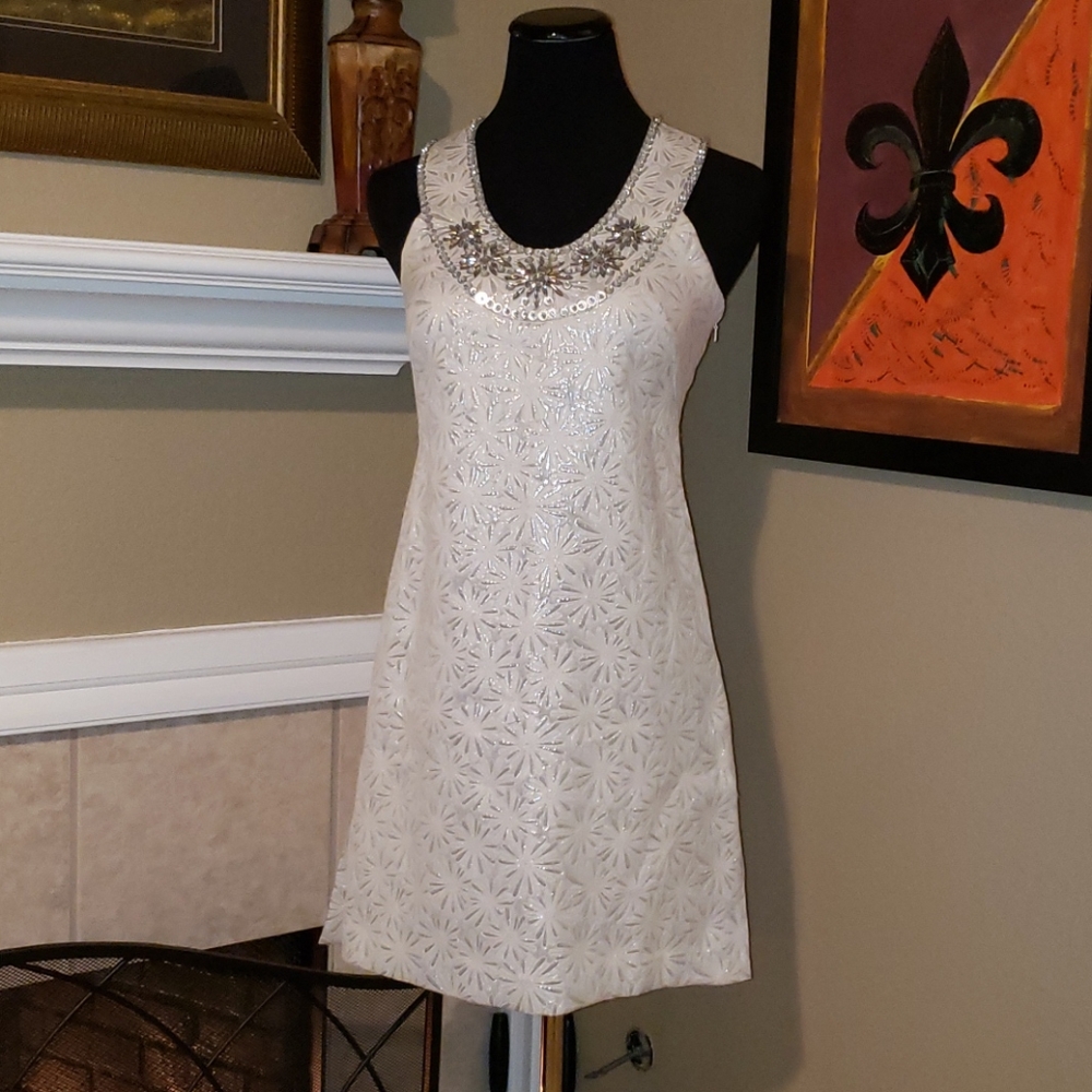 Maggie London shift dress